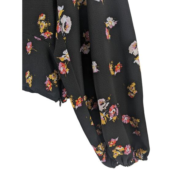 Wild Fable Cropped Blouse XXL Black Floral Side Zip Knot Front Bohemian Flower - Picture 2 of 12